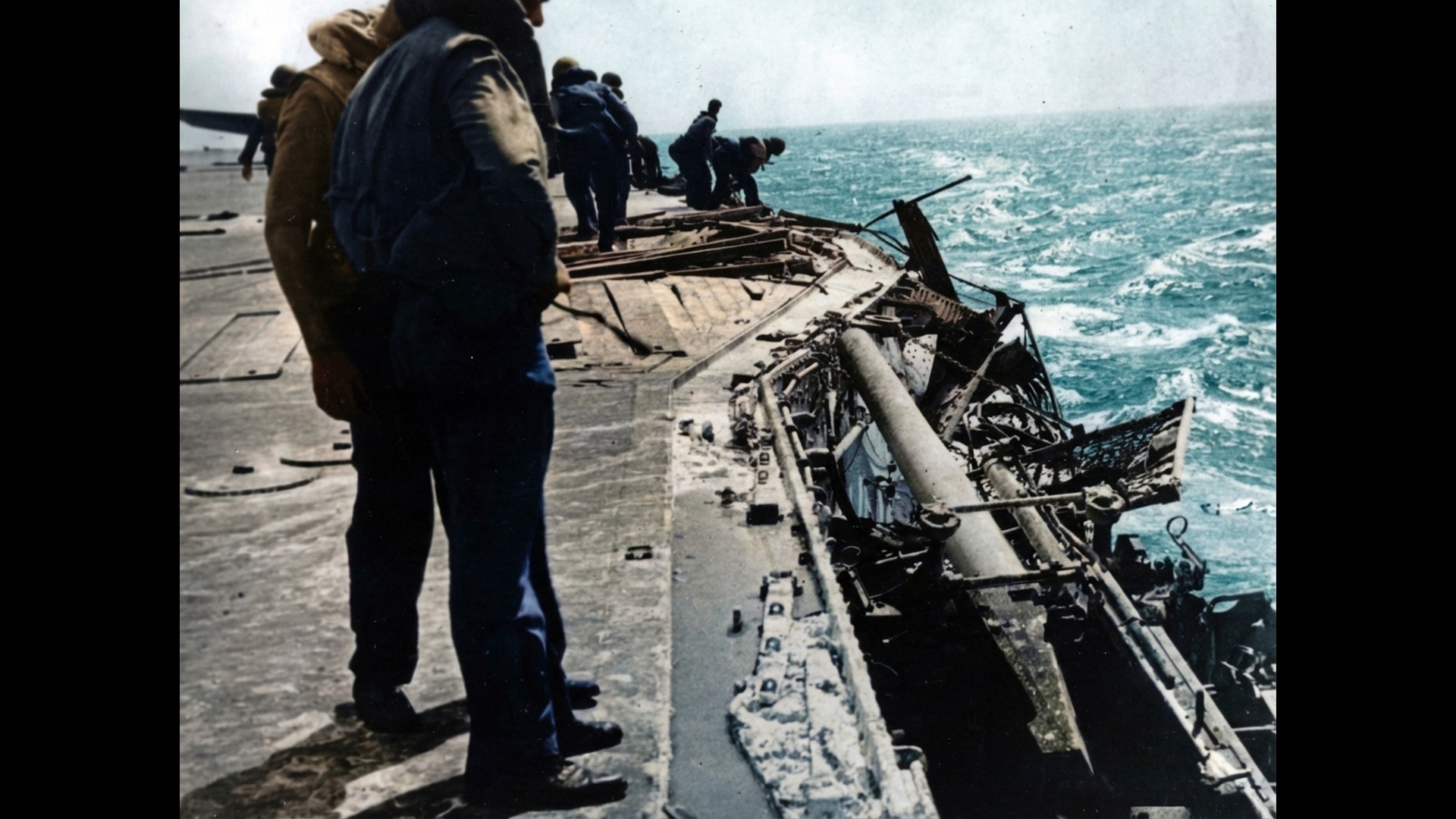 レキシントン被弾